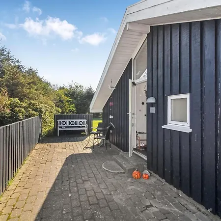 Arman - 900m From The Sea By Interhome